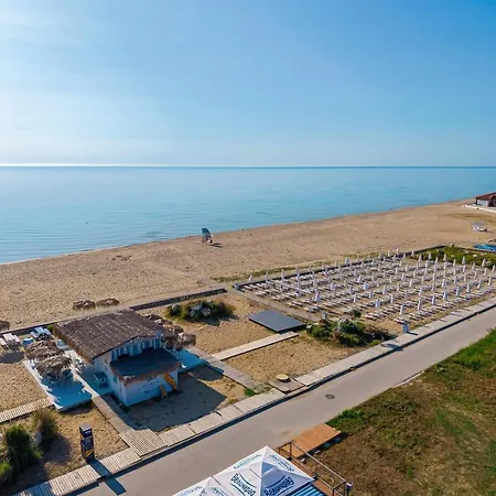 Апартаменти Solmar Sea View Apartment, Sunrise Обзор